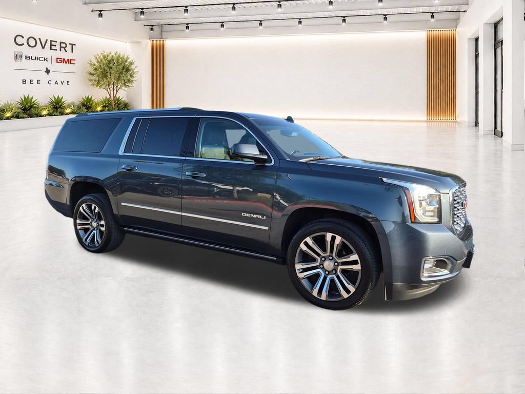 Used 2019 GMC Yukon XL Denali w/ Denali Ultimate Package AWD/4WD image 17
