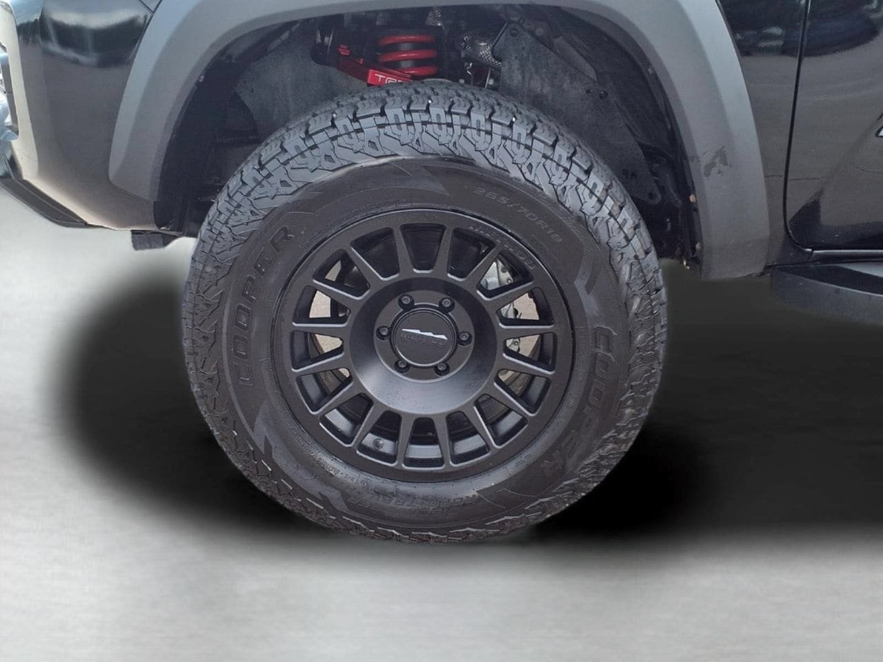 Used 2023 Toyota Tacoma TRD Pro AWD/4WD image 9