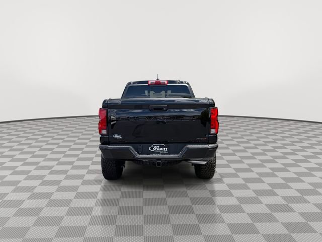 New 2026 Chevrolet Colorado ZR2 w/ Technology Package AWD/4WD image 9
