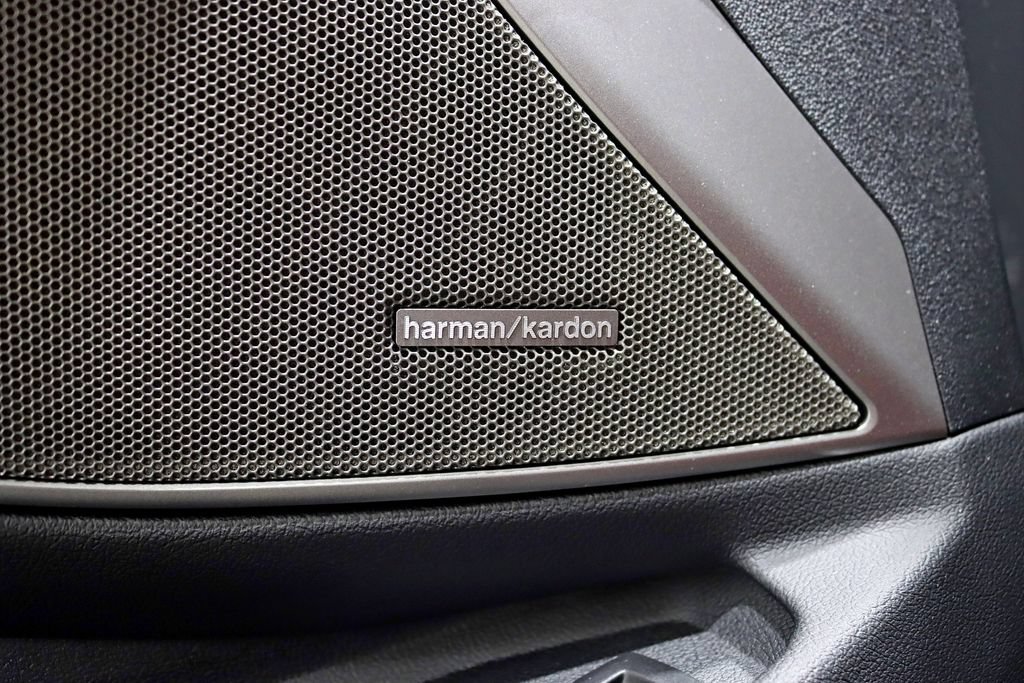 Used 2021 BMW M3 Competition w/ Executive Package RWD image 40