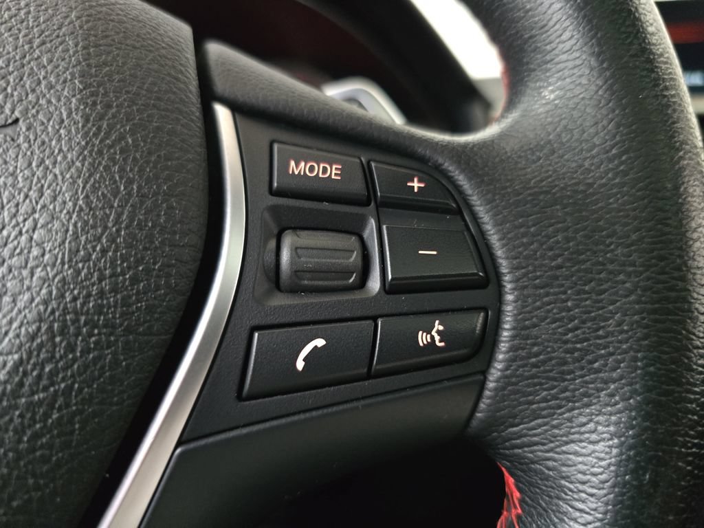 Used 2017 BMW 330i xDrive Sedan AWD/4WD image 20