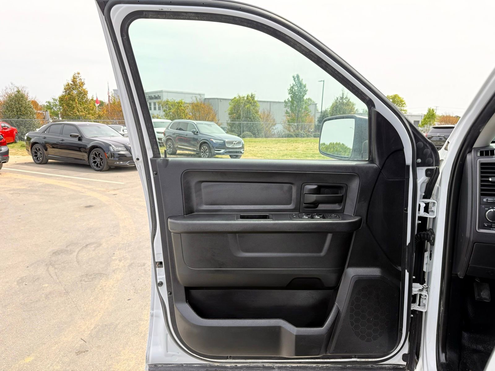 Used 2016 RAM 1500 Tradesman w/ Popular Equipment Group image 19