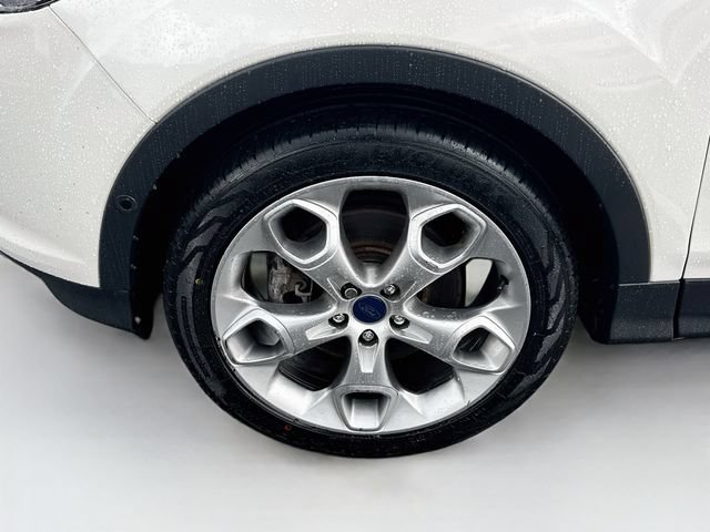 Used 2016 Ford Escape Titanium w/ Equipment Group 301A AWD/4WD image 32