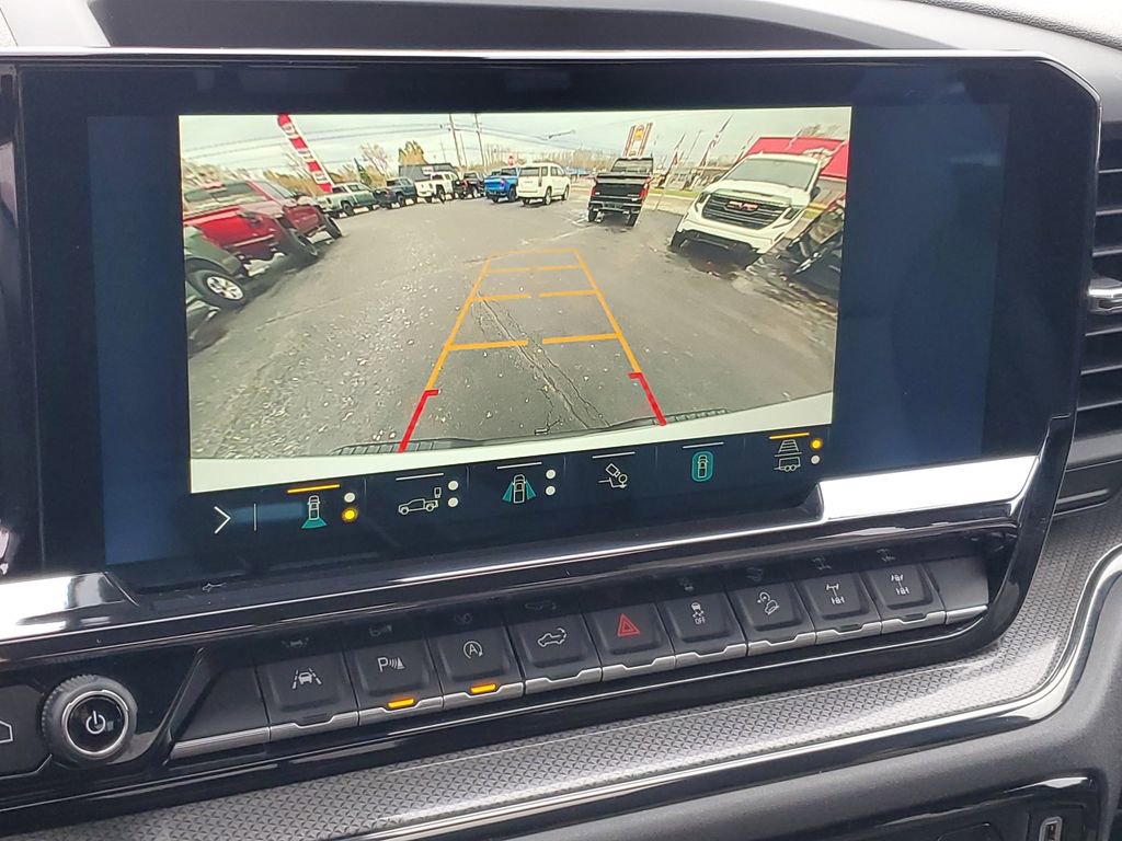 Used 2022 Chevrolet Silverado 1500 ZR2 image 18