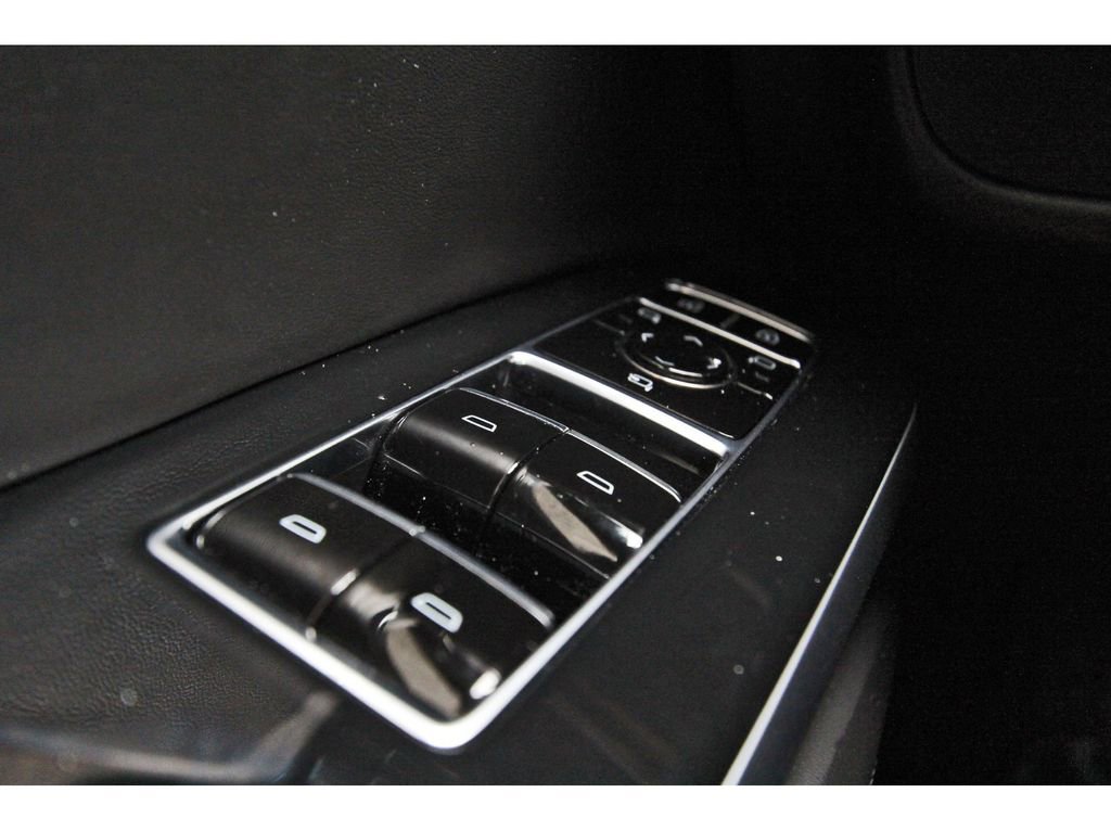 Used 2026 Cadillac Escalade Platinum Sport w/ LPO, ONYX Package AWD/4WD image 21