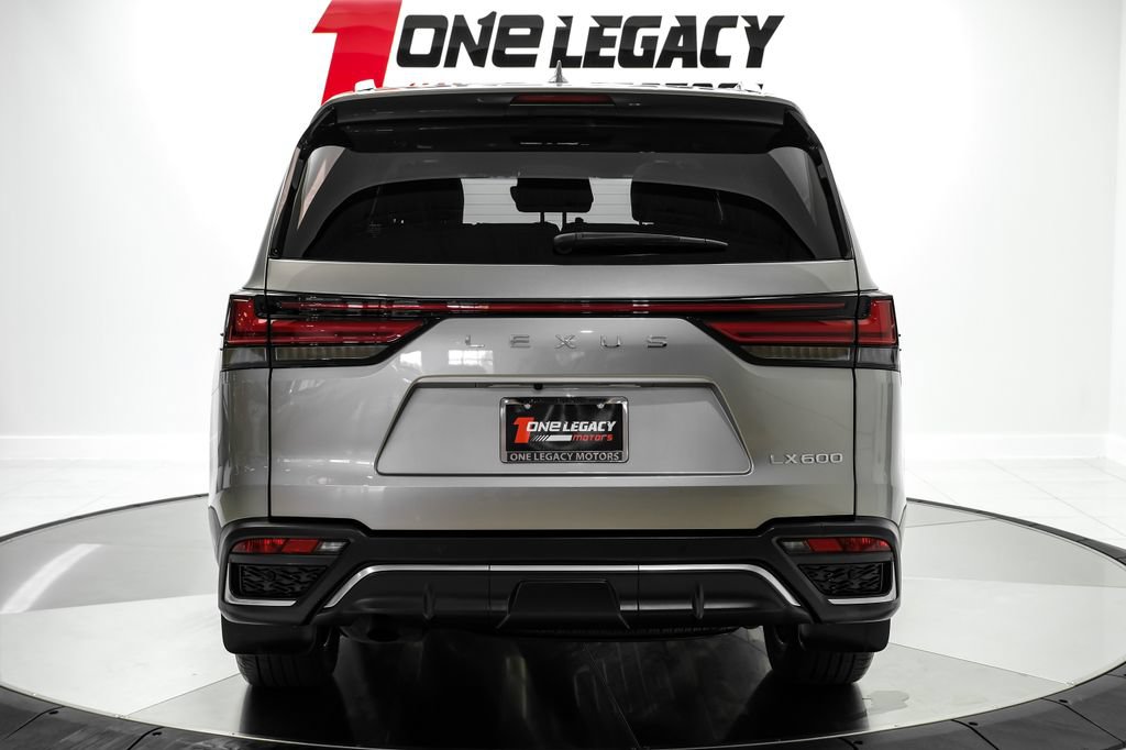 Used 2024 Lexus LX 600 F Sport AWD/4WD image 11