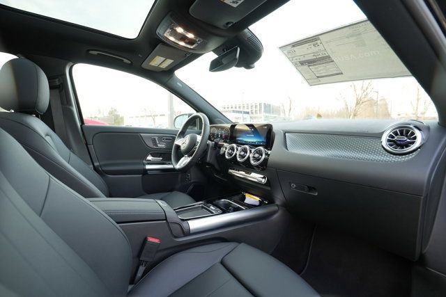 Used 2026 Mercedes-Benz GLA 250 image 43