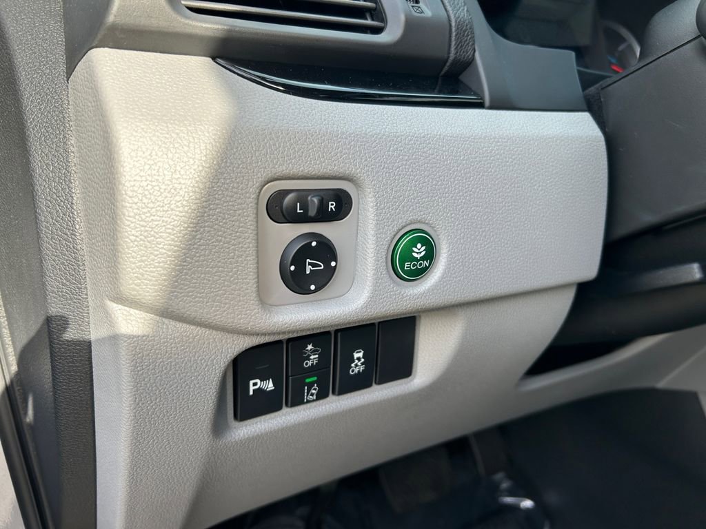 Used 2021 Honda Pilot Touring image 22