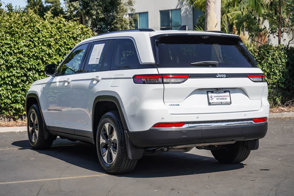Used 2022 Jeep Grand Cherokee Limited 4xe w/ Luxury Tech Group II AWD/4WD image 4
