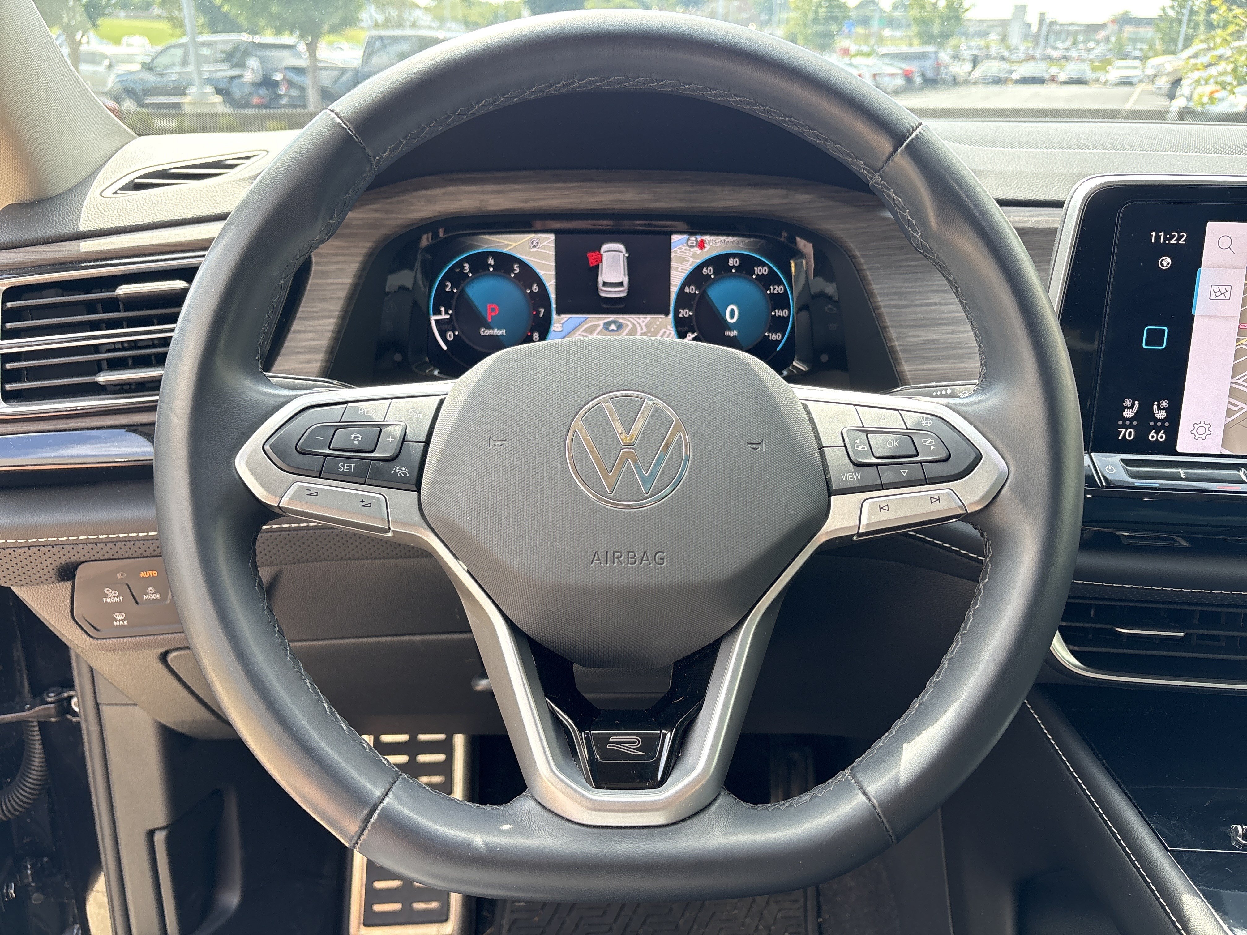 Used 2024 Volkswagen Atlas SEL Premium R-Line AWD/4WD image 18