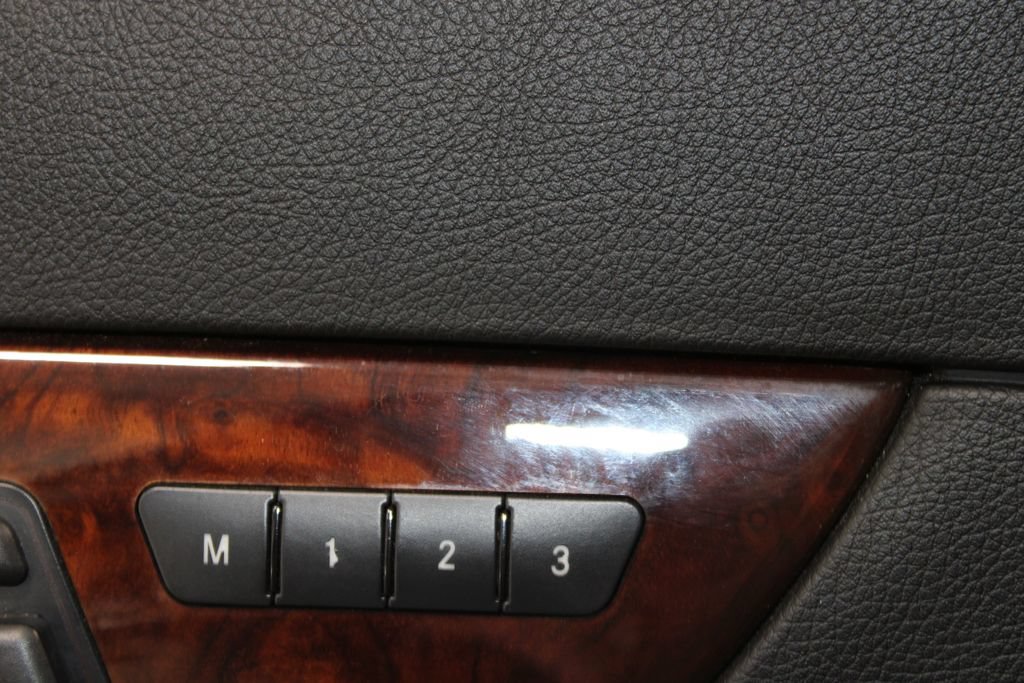 Used 2012 Mercedes-Benz SLK 350 image 41