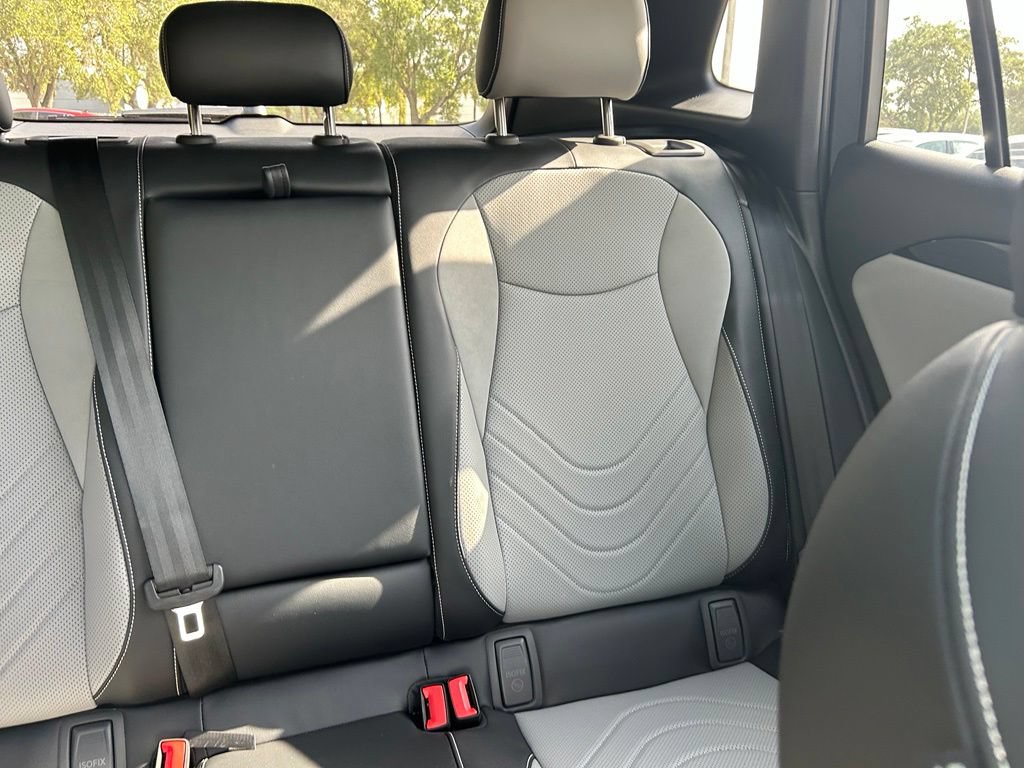 New 2026 Volkswagen Tiguan SE R-Line FWD image 13