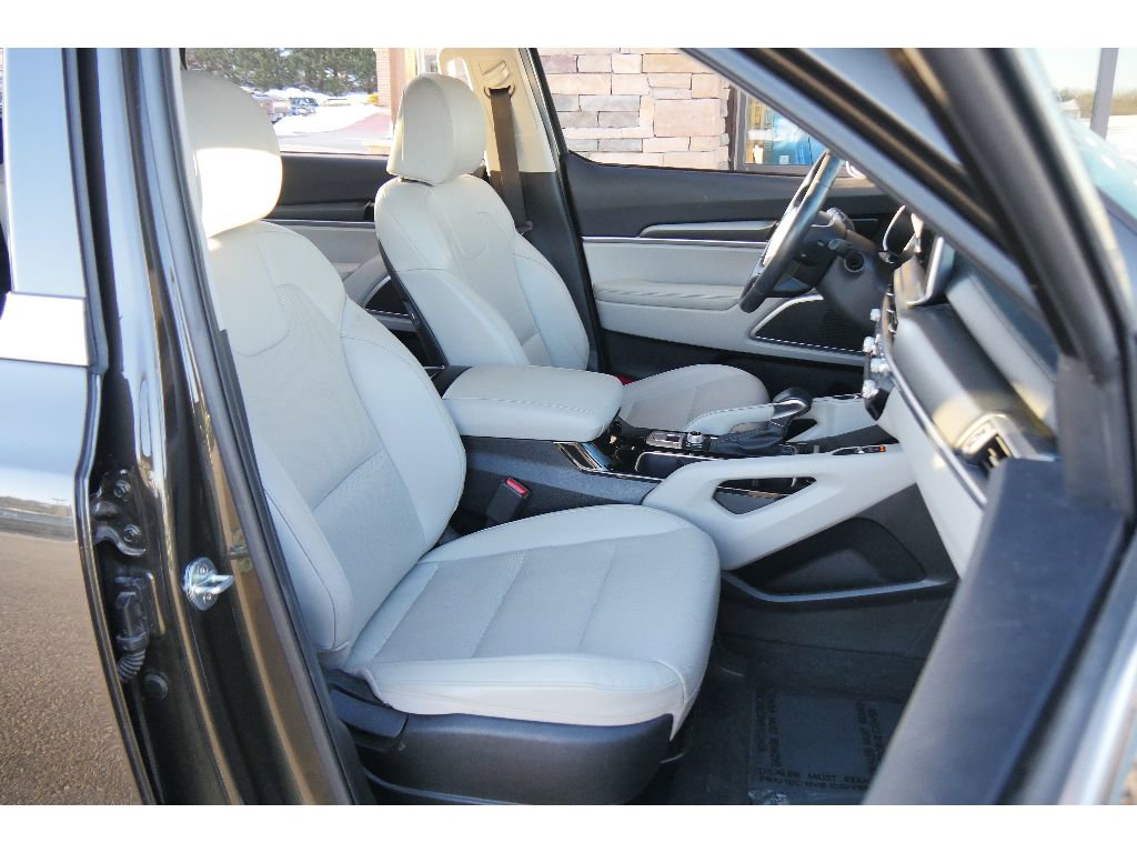 Used 2022 Kia Telluride S image 15