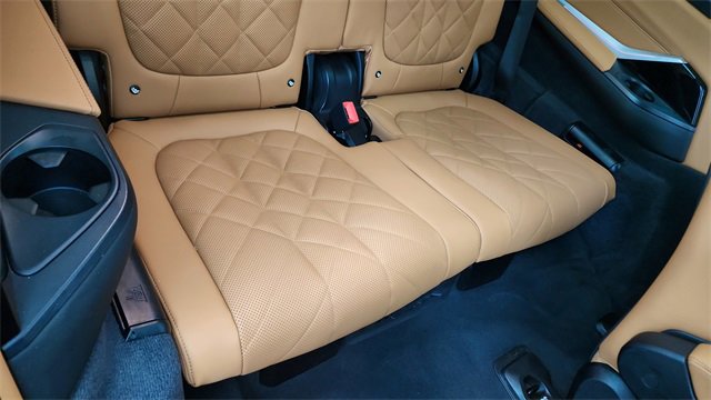 Used 2025 BMW X7 xDrive40i w/ Executive Package image 30