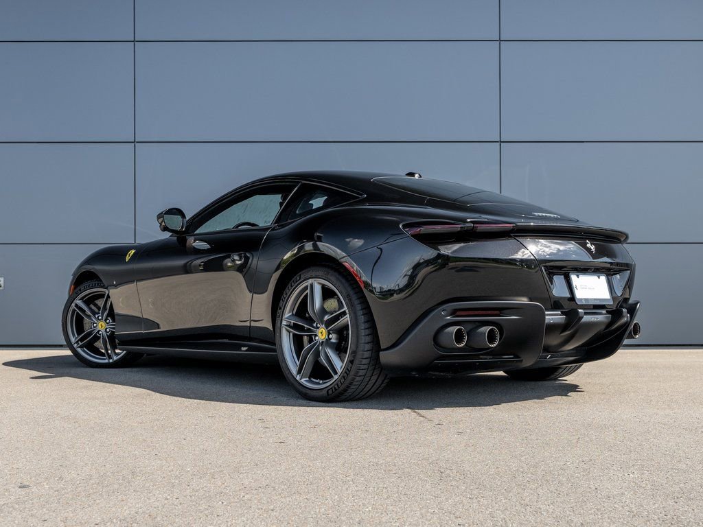 Certified 2022 Ferrari Roma image 9