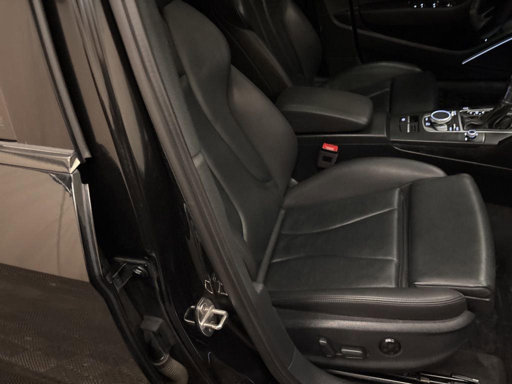 Used 2018 Audi A3 2.0T Premium Plus w/ Premium Plus Package image 25