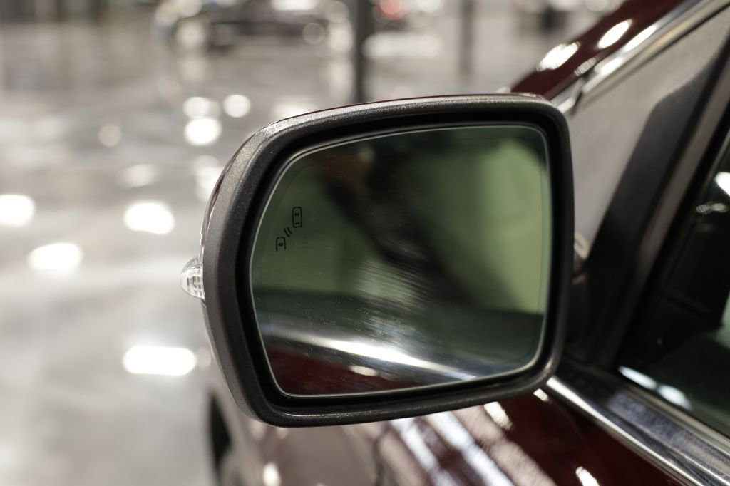 Used 2017 Ford Edge Titanium w/ Technology Package image 31