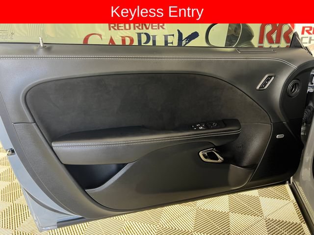 Used 2022 Dodge Challenger SRT Hellcat Redeye RWD image 11