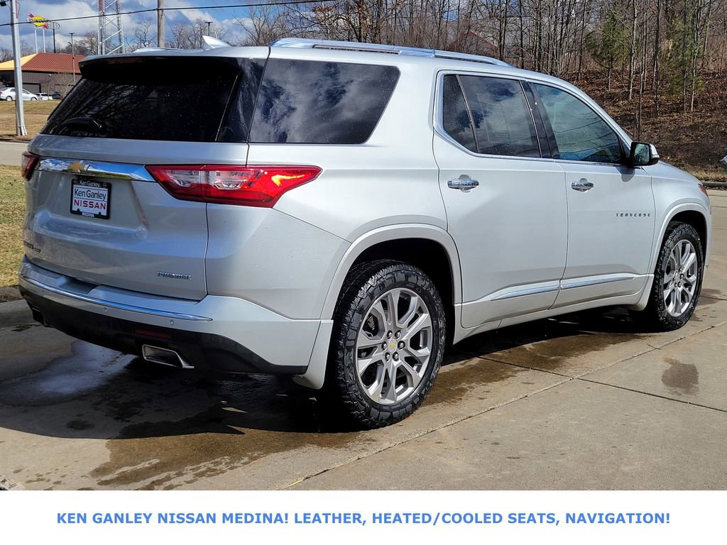 Used 2019 Chevrolet Traverse Premier image 3