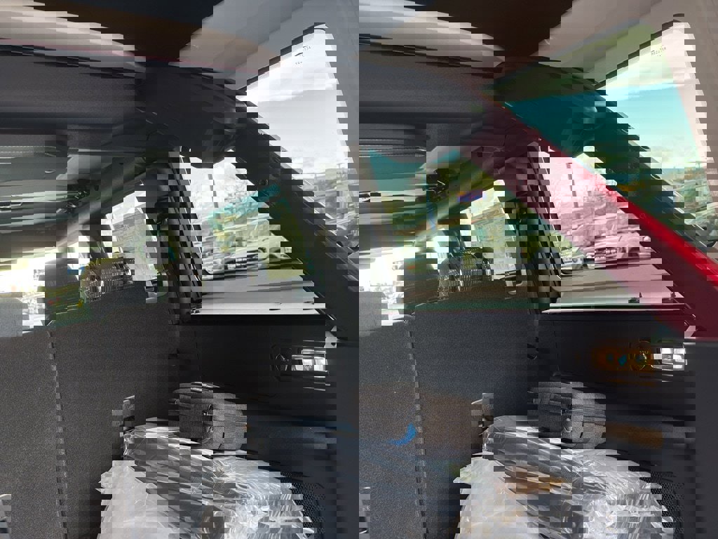 New 2025 Ford Bronco Heritage Edition image 8