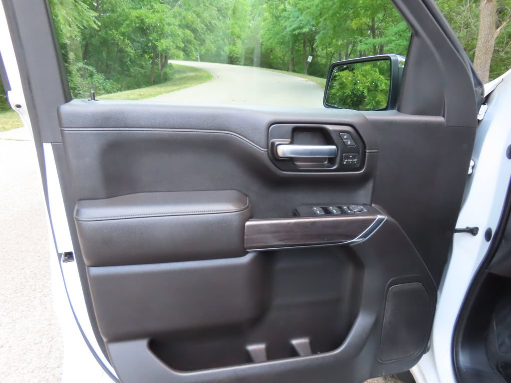 Used 2019 Chevrolet Silverado 1500 LTZ w/ LTZ Plus Package AWD/4WD image 23