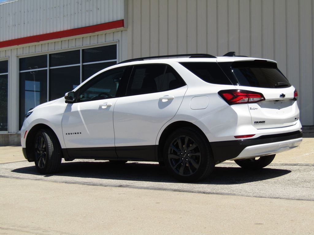 Used 2024 Chevrolet Equinox RS w/ RS Leather Package AWD/4WD image 10