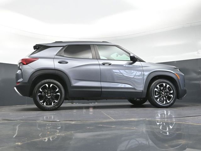 Used 2022 Chevrolet TrailBlazer LT FWD image 35