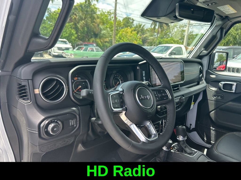 Certified 2025 Jeep Wrangler Unlimited Sahara AWD/4WD image 12