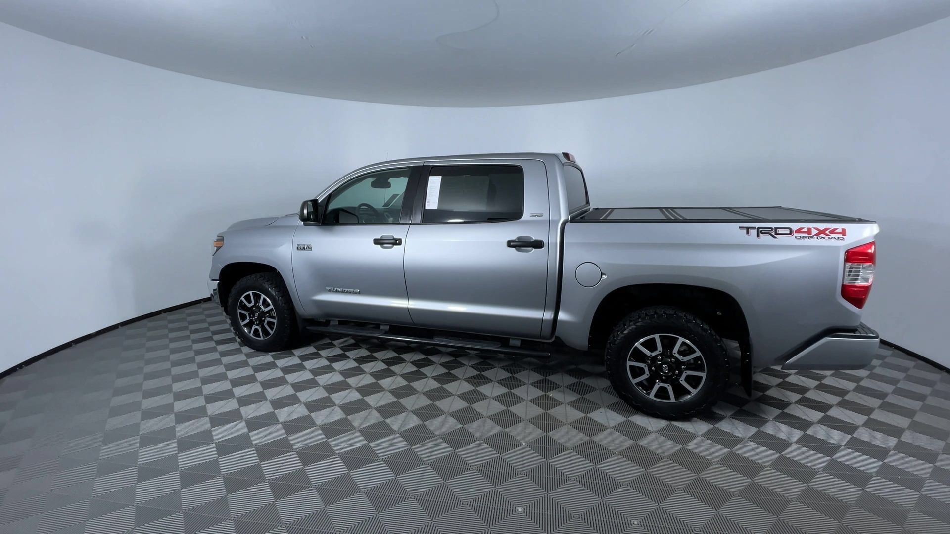 Used 2019 Toyota Tundra SR5 w/ TRD Off Road Package AWD/4WD image 6