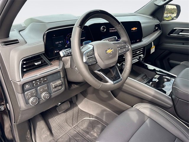 New 2026 Chevrolet Suburban Premier image 27
