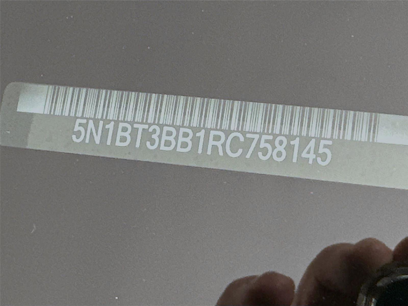 Used 2024 Nissan Rogue SV image 21