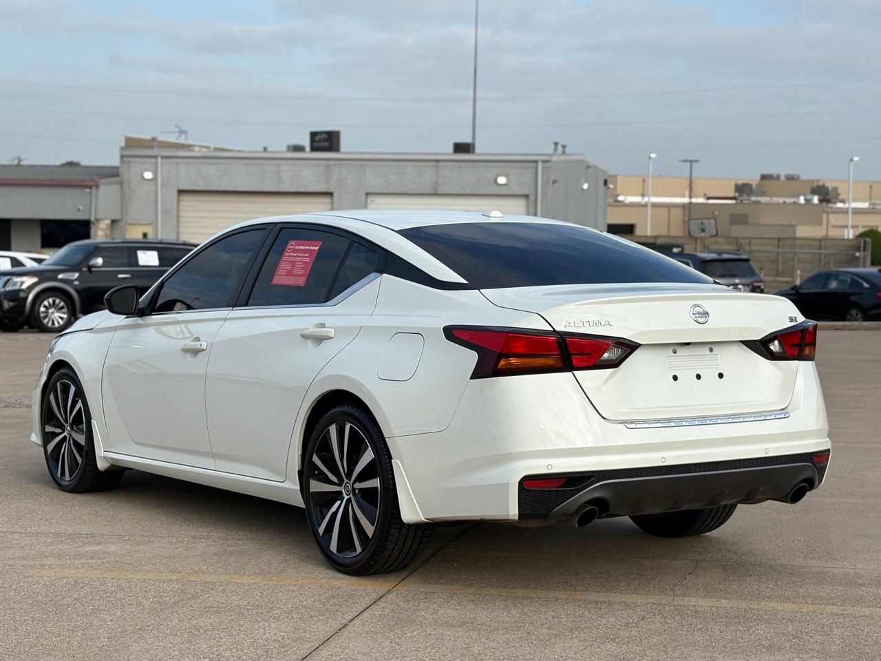 Certified 2021 Nissan Altima 2.5 SR image 6