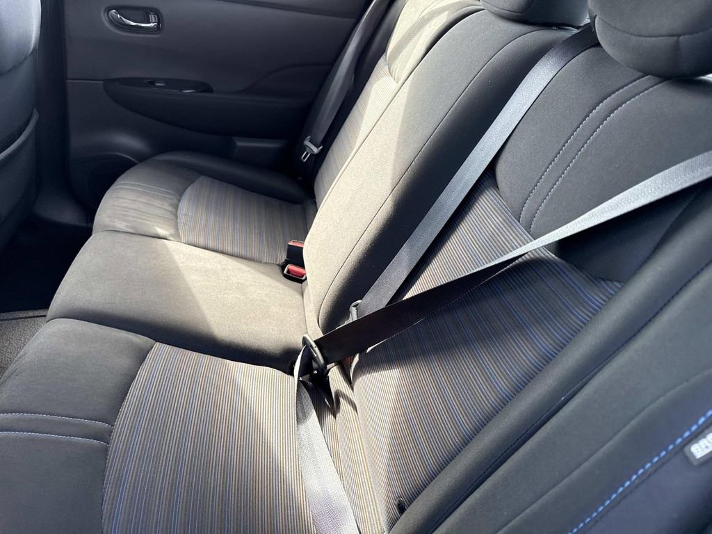 Used 2021 Nissan Leaf SV Plus image 13