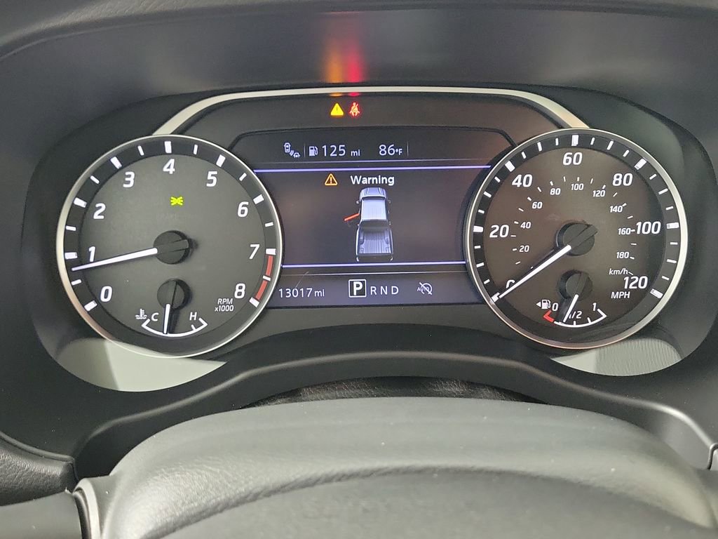 Used 2025 Nissan Frontier SV RWD image 11