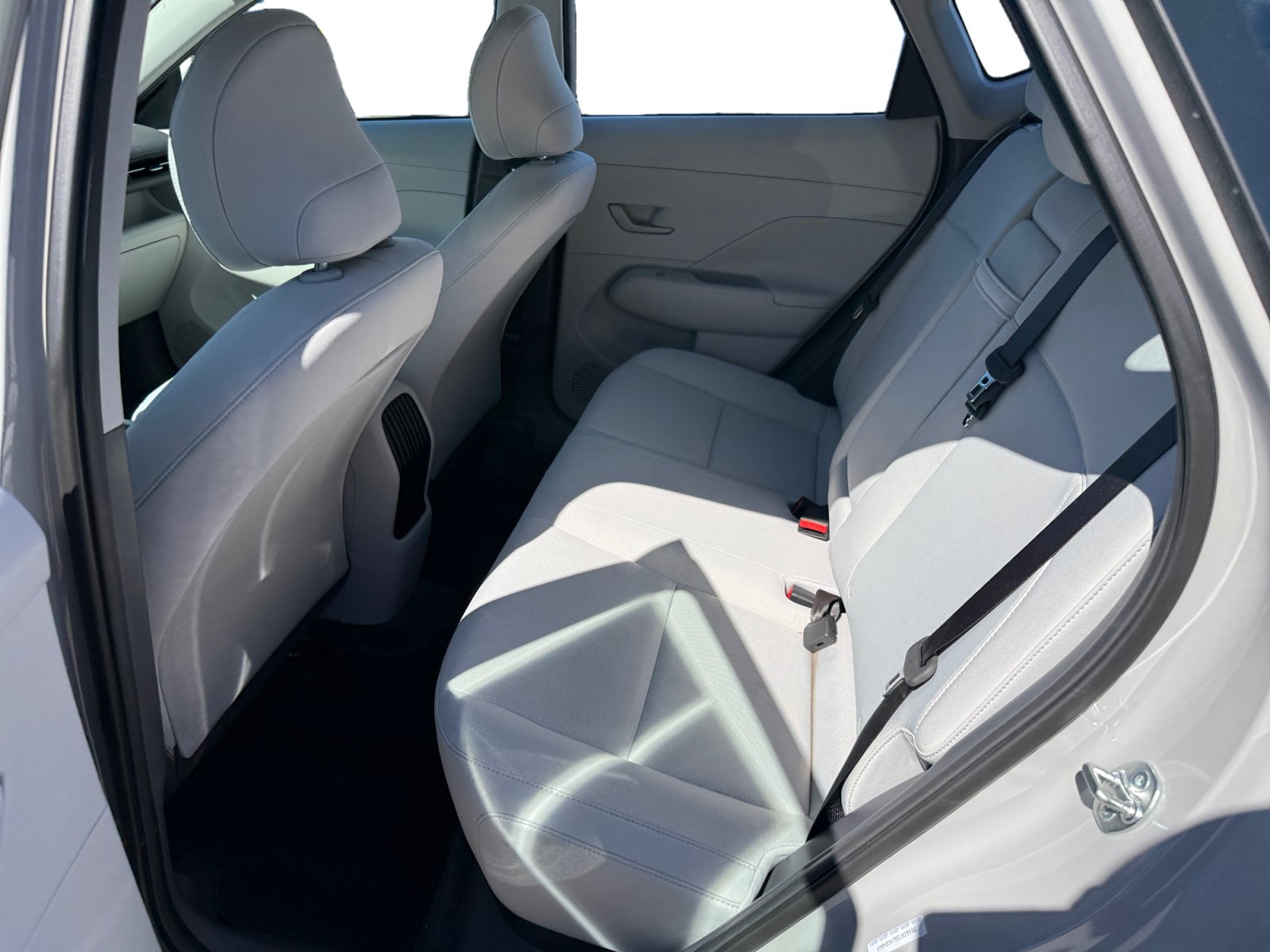 Certified 2025 Hyundai Kona SE FWD image 16