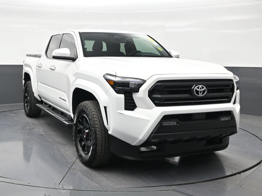 Used 2026 Toyota Tacoma SR5 RWD image 7