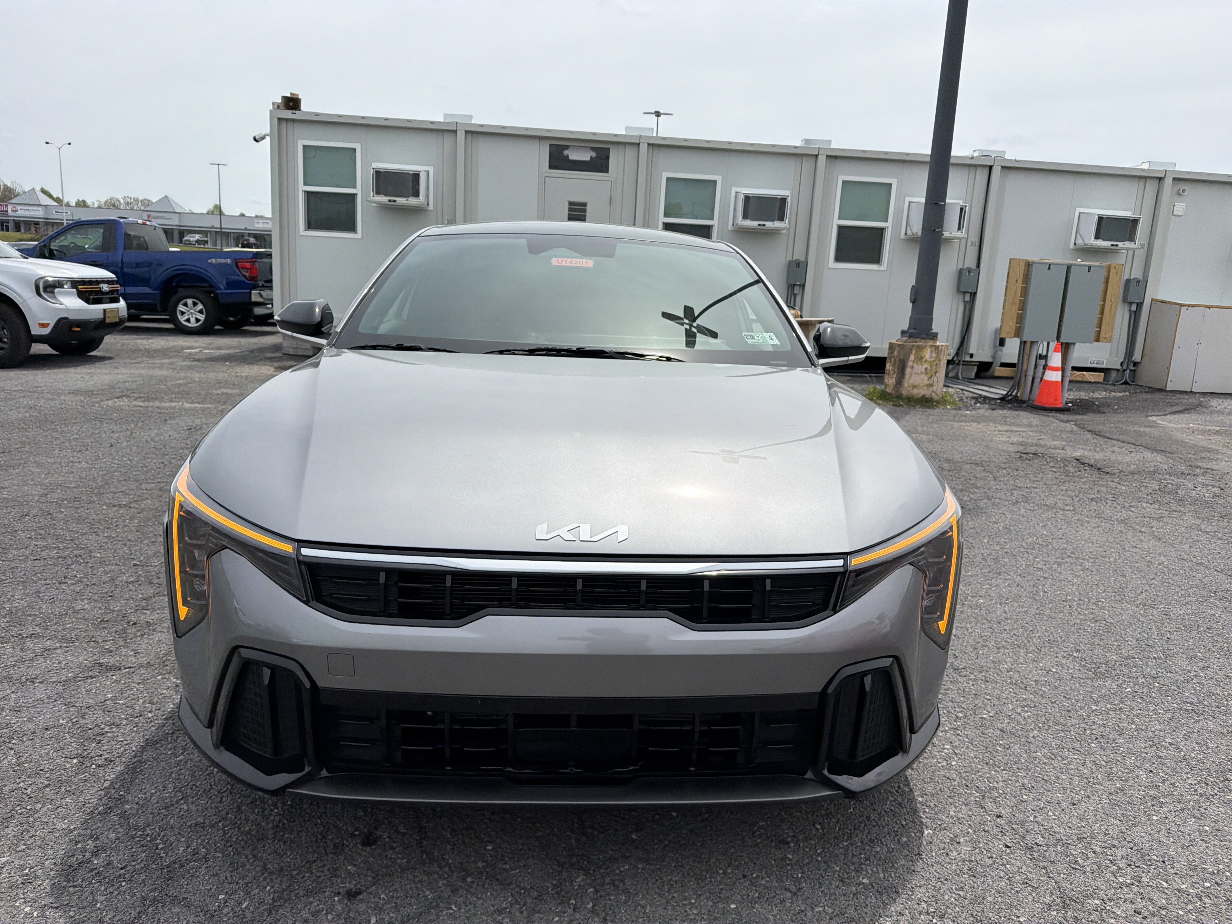 Used 2025 Kia K4 GT-Line w/ GT-Line Sunroof Package FWD image 2