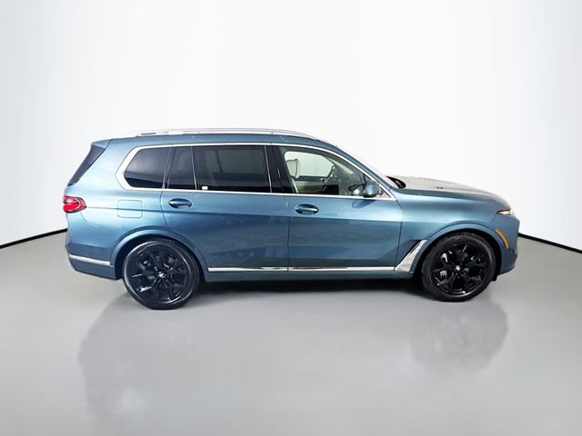 Certified 2024 BMW X7 xDrive40i image 8