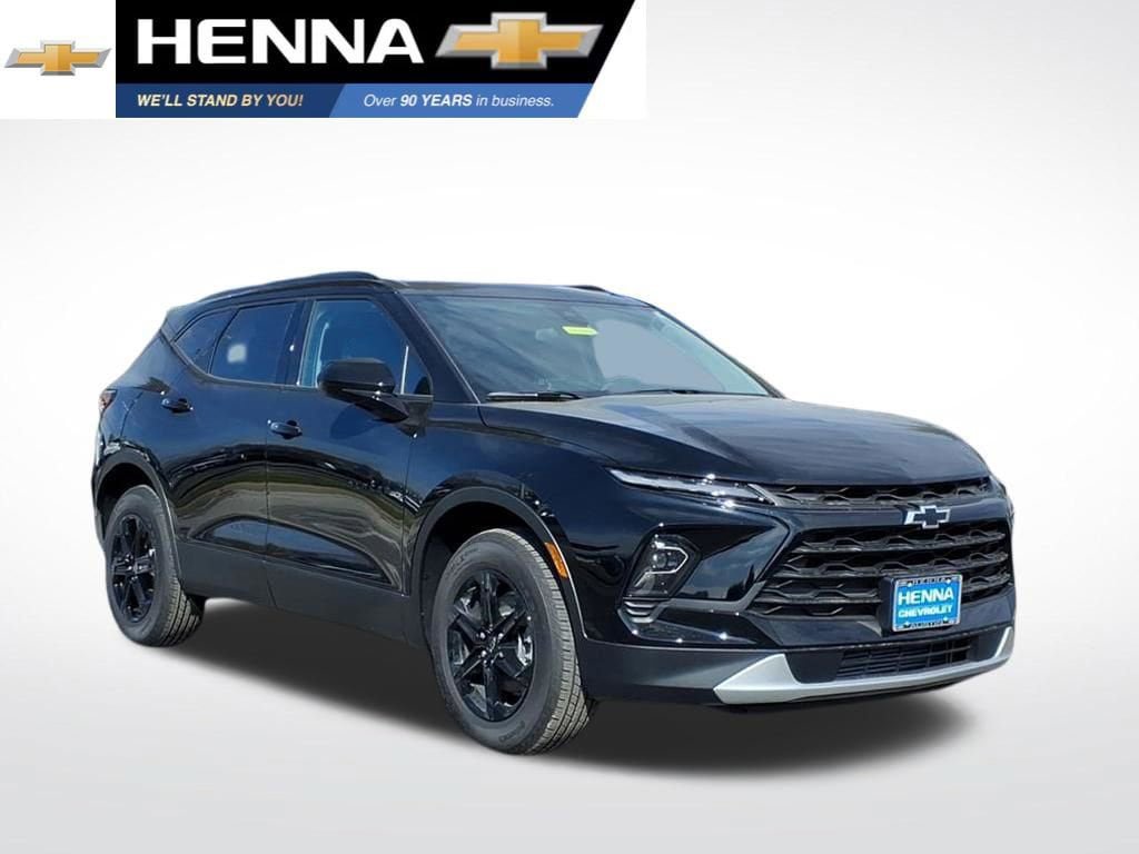 New 2026 Chevrolet Blazer LT w/ Midnight/Sport Edition AWD/4WD image 1