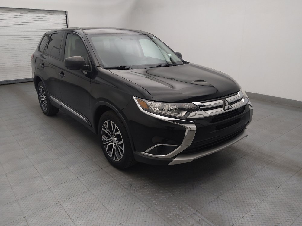 Used 2018 Mitsubishi Outlander ES image 13