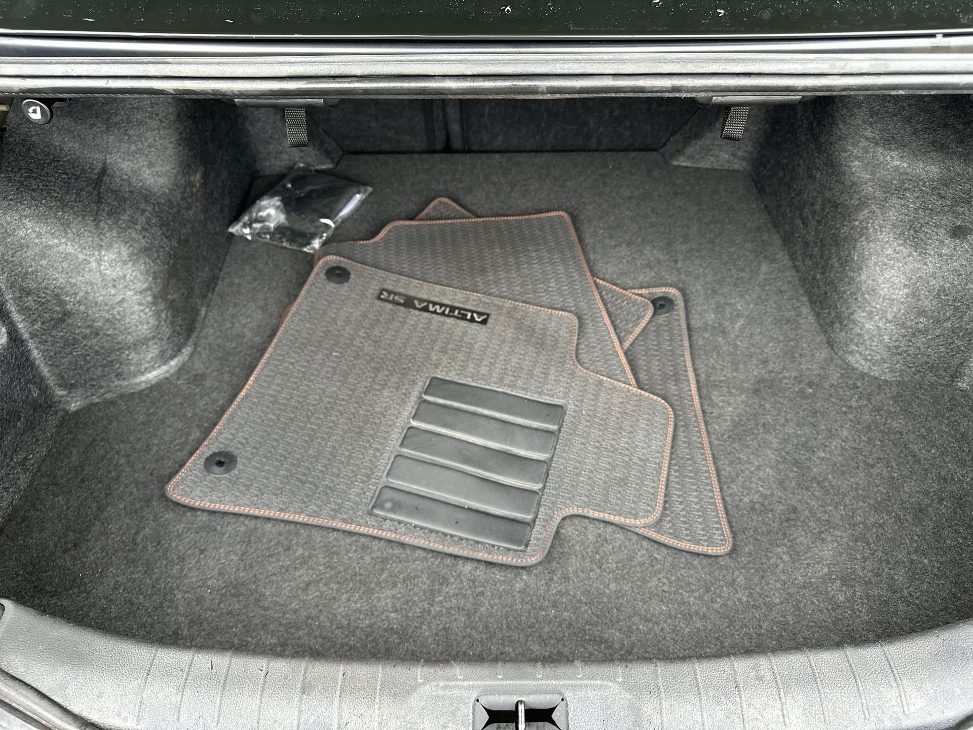 Used 2024 Nissan Altima 2.5 SR image 21