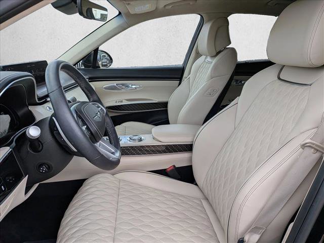 Used 2023 Genesis GV70 3.5T Sport w/ Sport Prestige Package image 11