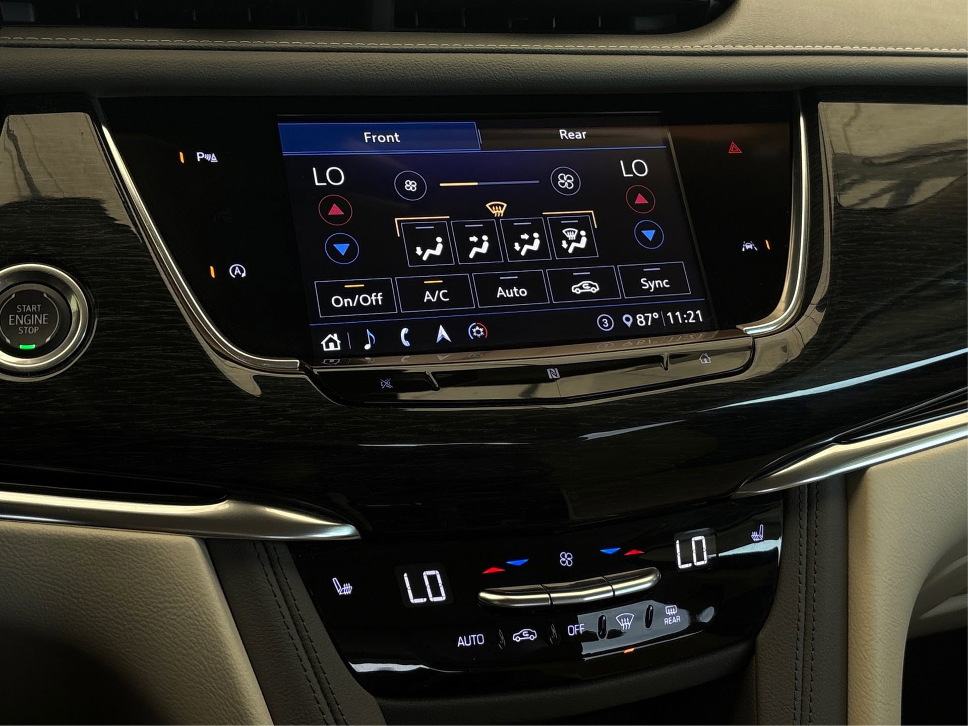 Used 2020 Cadillac XT6 Premium Luxury image 26