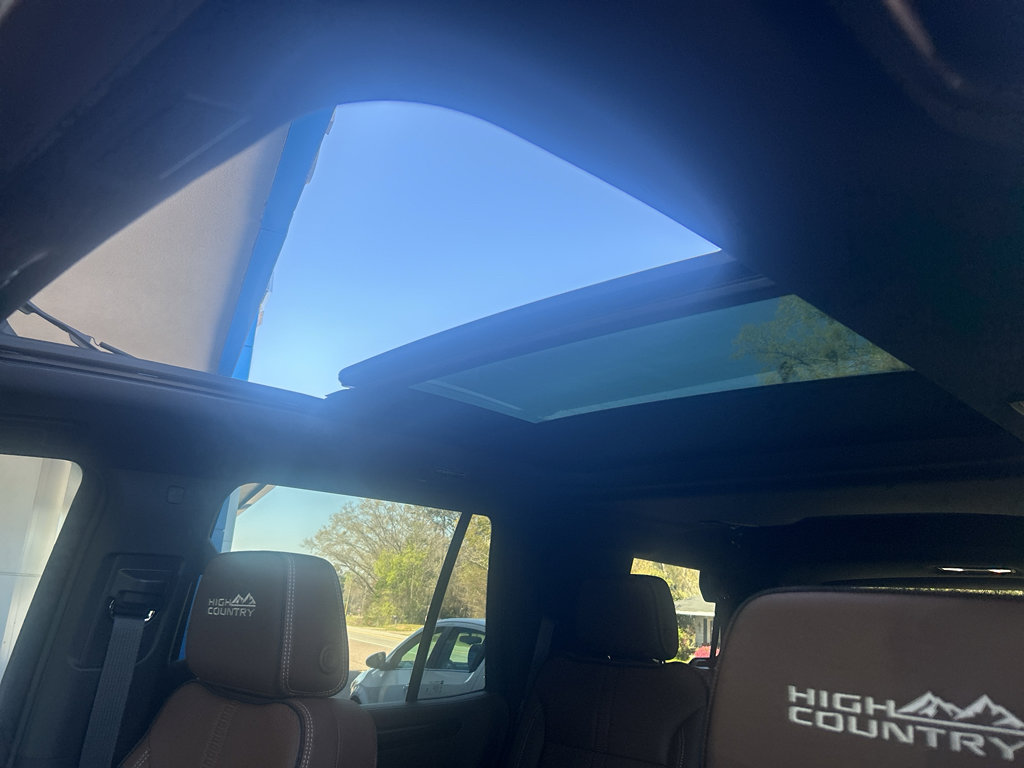 Used 2026 Chevrolet Tahoe High Country w/ Sun And Tow Package AWD/4WD image 28