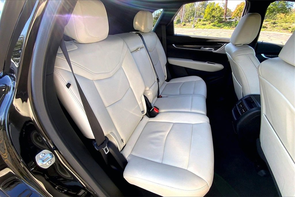 Used 2025 Cadillac XT5 Sportv image 19