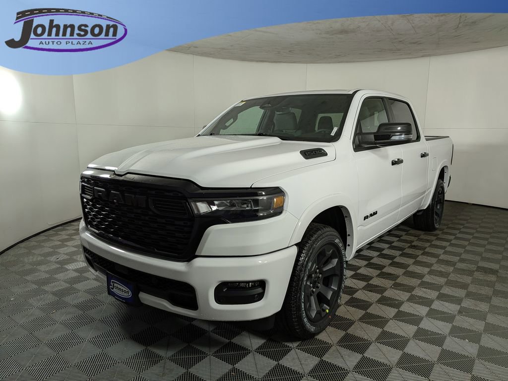 New 2026 RAM 1500 4x4 Crew Cab