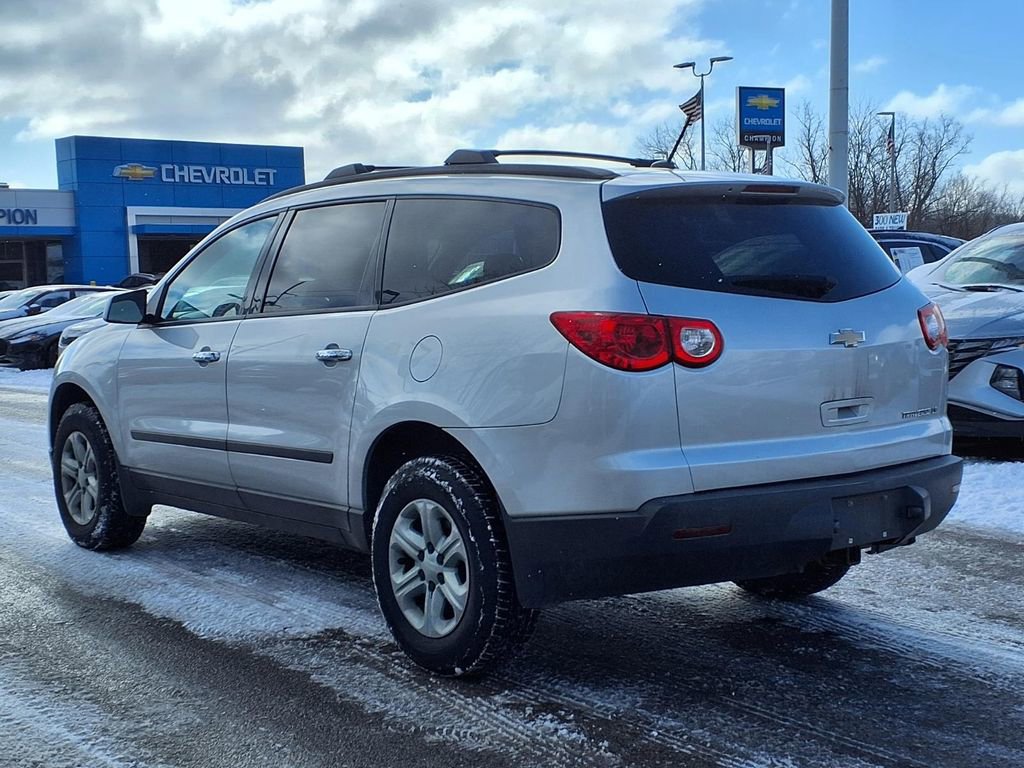 Used 2012 Chevrolet Traverse LS image 7