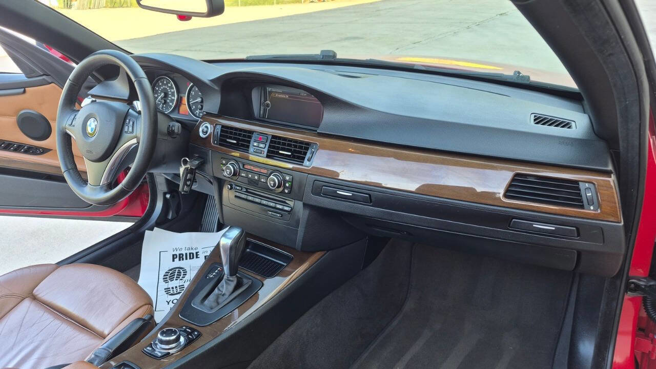 Used 2009 BMW 328i Convertible image 50