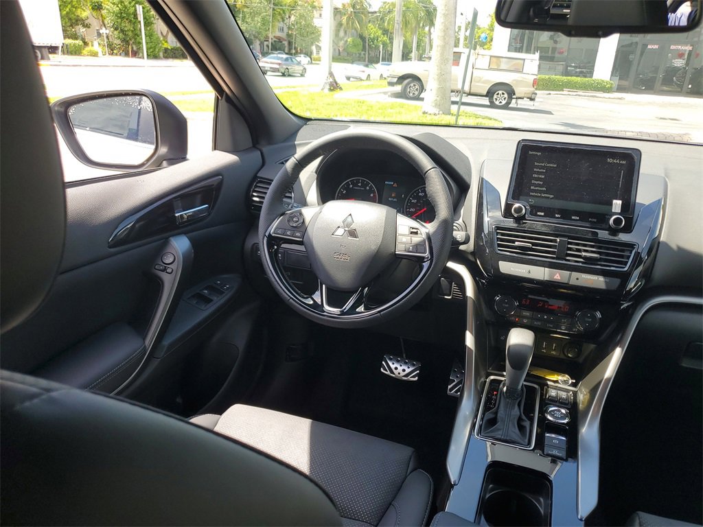 New 2025 Mitsubishi Eclipse Cross Black Edition image 15