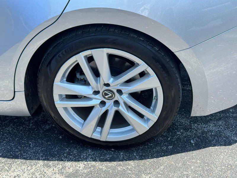 Used 2021 Lexus IS 300 w/ Accessory Package RWD image 7
